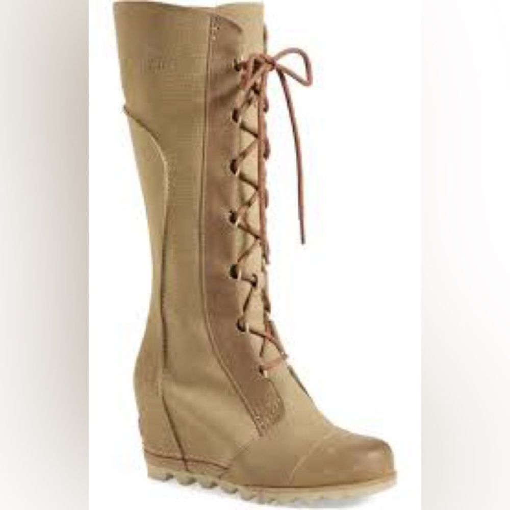 Sorel Cate the Great Lace up Wedge Boots